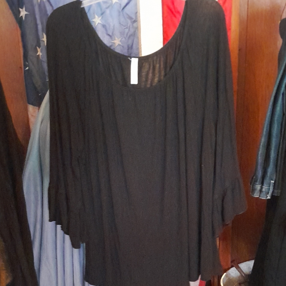 Flowy Black Blouse